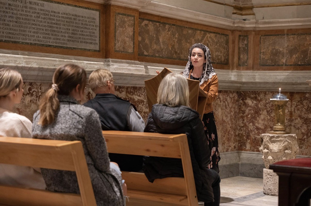 Christa Dalmazio cantoring at the Basilica di Sant'Agostino in Campo Marzio, Rome